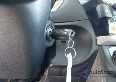 2015 Toyota Corolla Le из США, поврежденный, VIN 2T1BURHE0FC245588